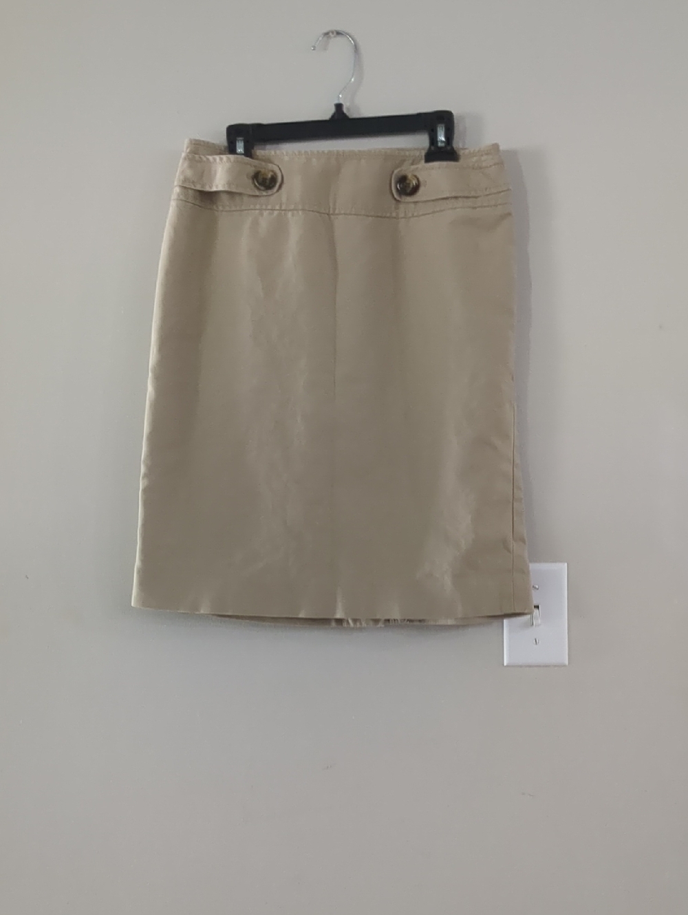 LOFT Beige High-Waist Pencil Skirt with Button Detail Size 4
